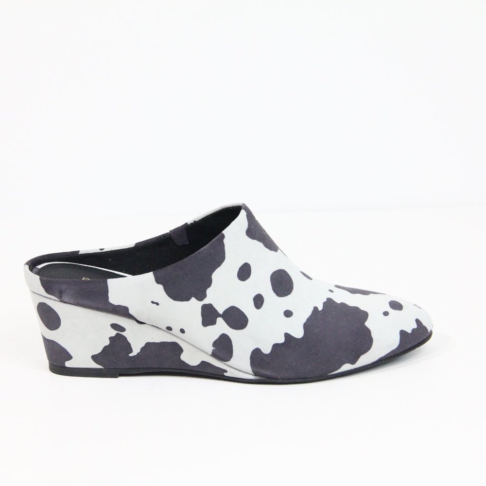 Pelle Moda Kiko Mules Women Animal Print Shoes New sz 7 Wedge Heel